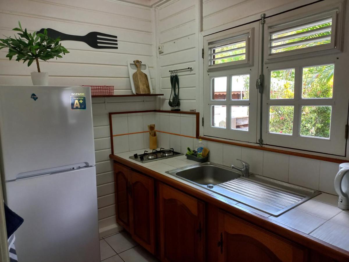 Gîtes Les 3 collines Le Gosier  Extérieur photo