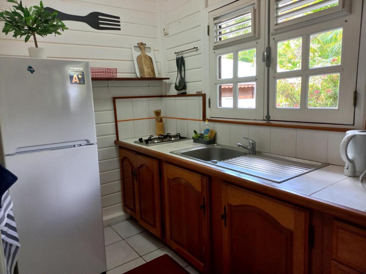 Gîtes Les 3 collines Le Gosier  Extérieur photo