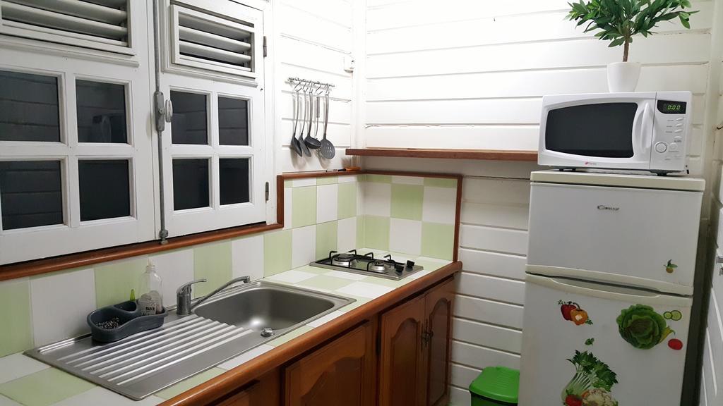 Gîtes Les 3 collines Le Gosier  Extérieur photo